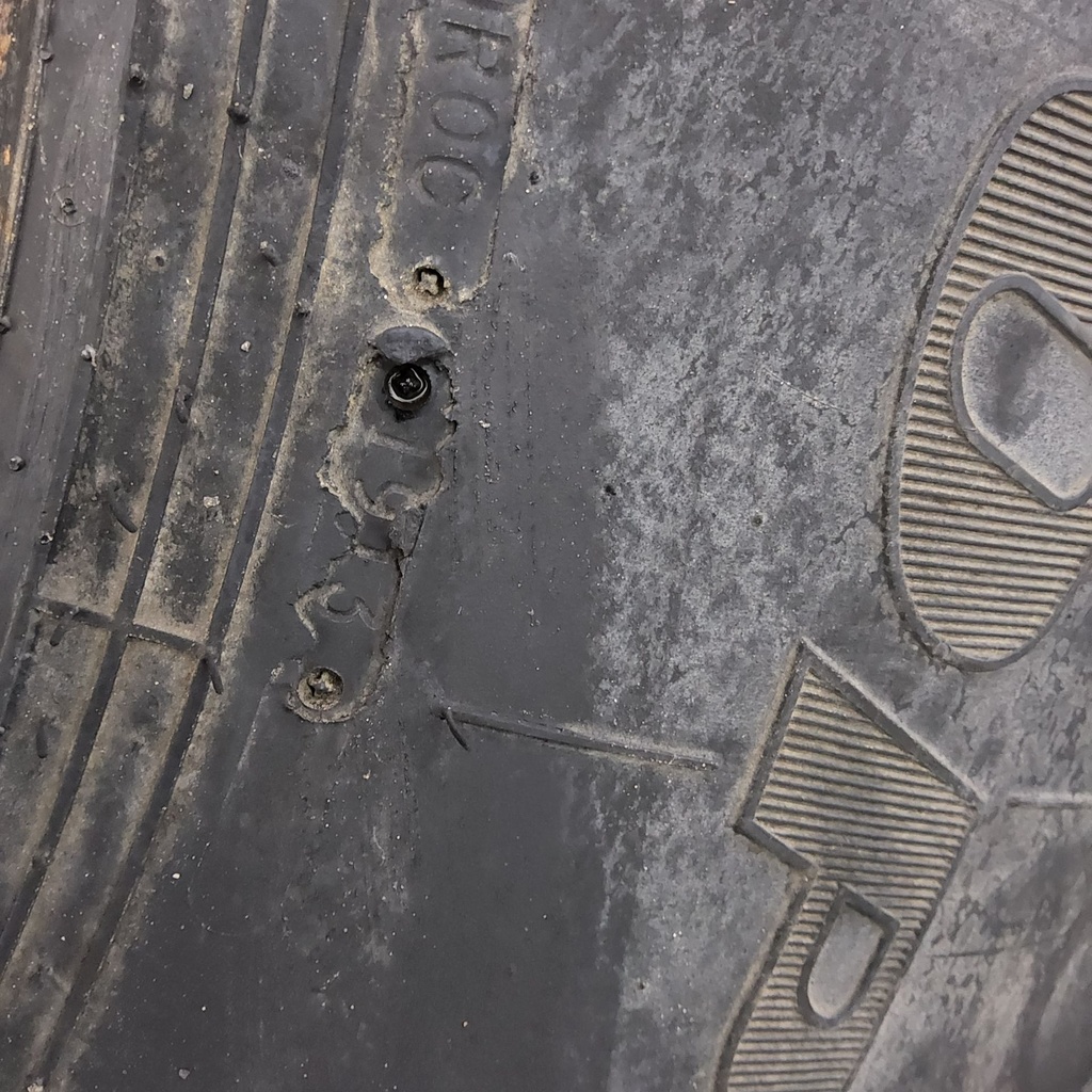 650/85R38 Goodyear Farm DT824 Optitrac R-1W 173A8 90%