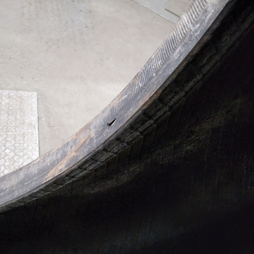 650/85R38 Goodyear Farm DT824 Optitrac R-1W 173A8 90%