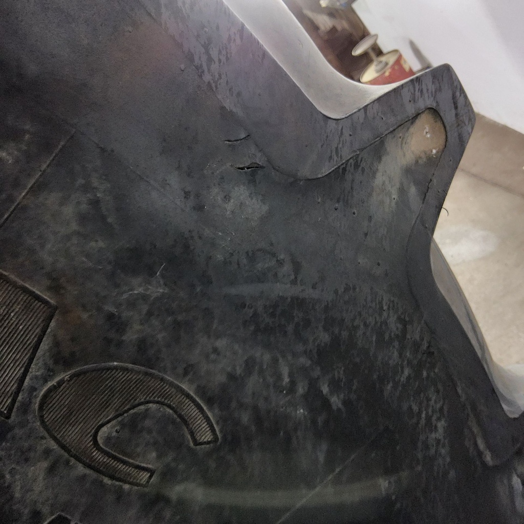 650/85R38 Goodyear Farm DT824 Optitrac R-1W 173A8 90%