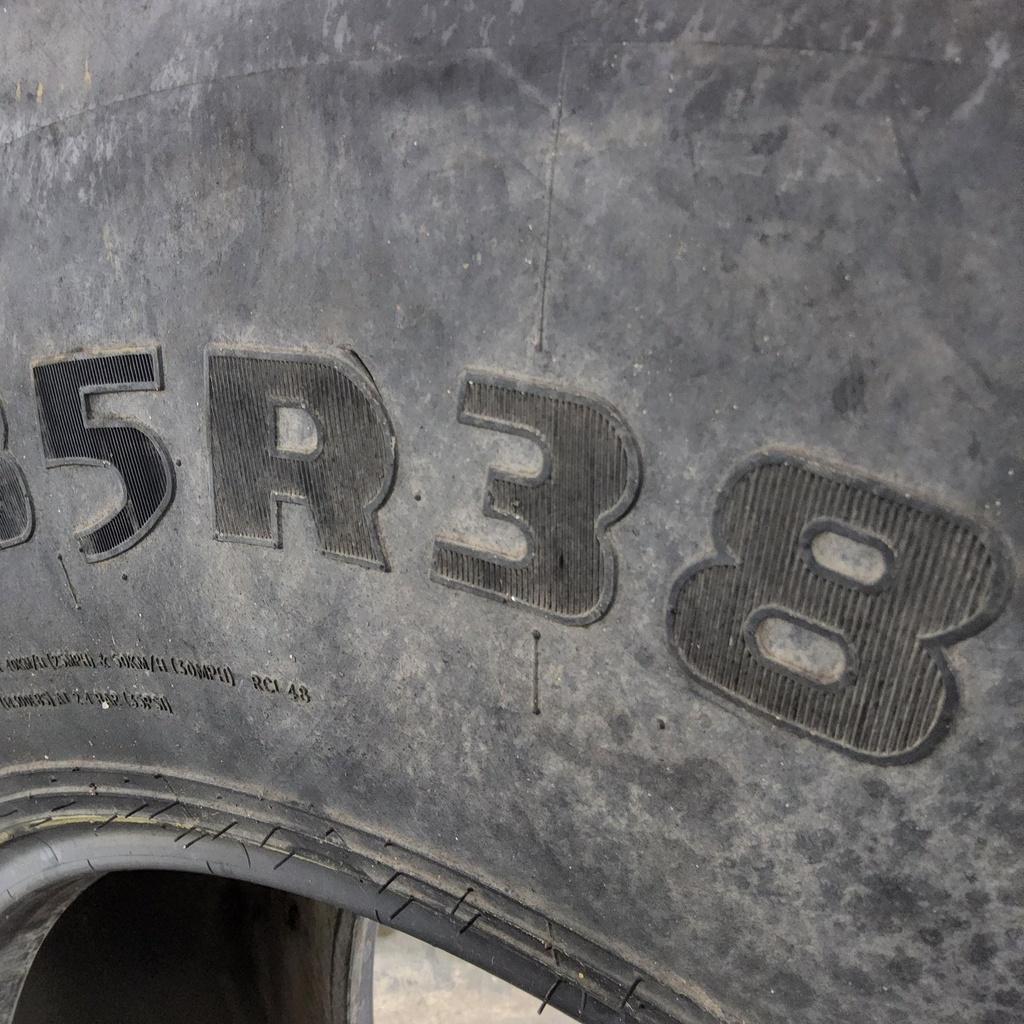 650/85R38 Goodyear Farm DT824 Optitrac R-1W 173A8 90%