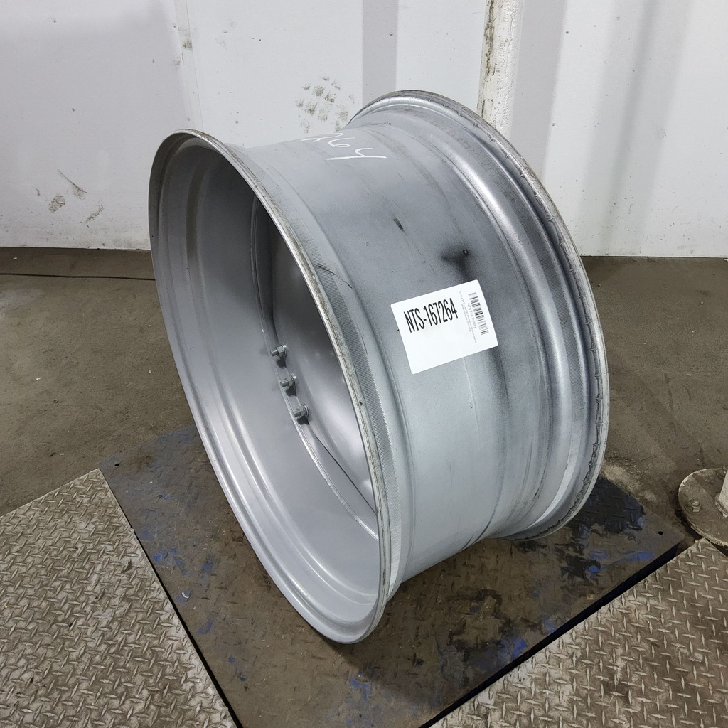 15"W x 34"D, Case IH Silver Mist 12-Hole Waffle Wheel (Groups of 3 bolts)