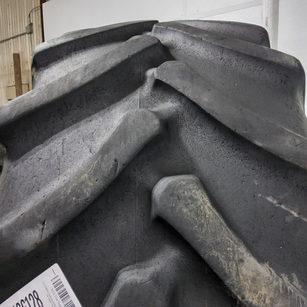 710/70R38 Firestone Radial All Traction DT R-1W 166B/166A8 50%