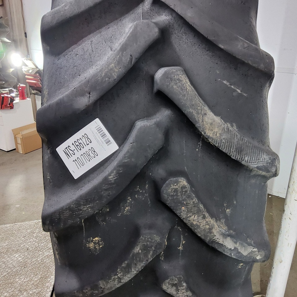 710/70R38 Firestone Radial All Traction DT R-1W 166B/166A8 50%