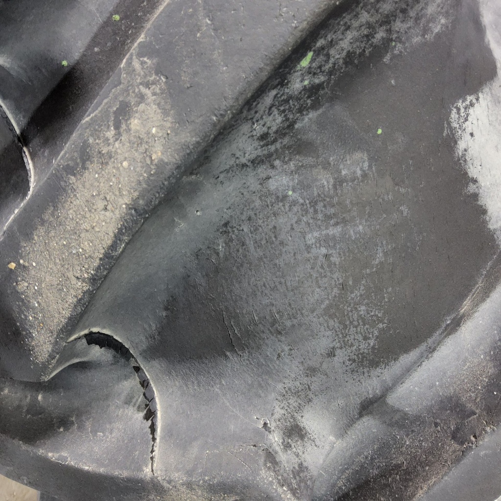 18.4-28 Firestone Traction Field & Road R-1 C (6 Ply), 70%