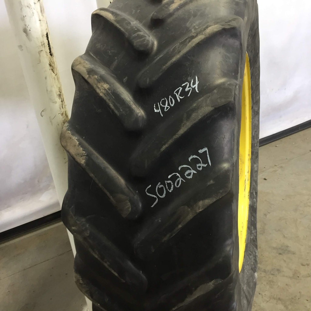 480/70R34 Michelin OmniBib R-1W on John Deere Yellow 8-Hole Waffle Wheel (Groups of 2 bolts) 30%