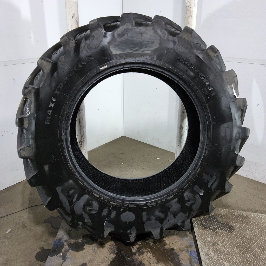 420/85R34 Firestone Maxi Traction R-1W 147D 90%