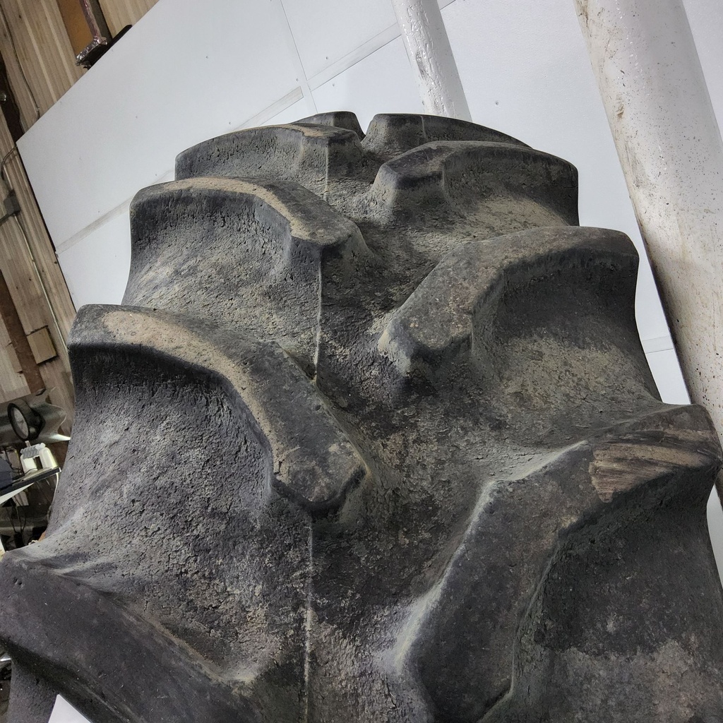 520/85R42 Goodyear Farm UltraTorque Radial R-1 157B 75%