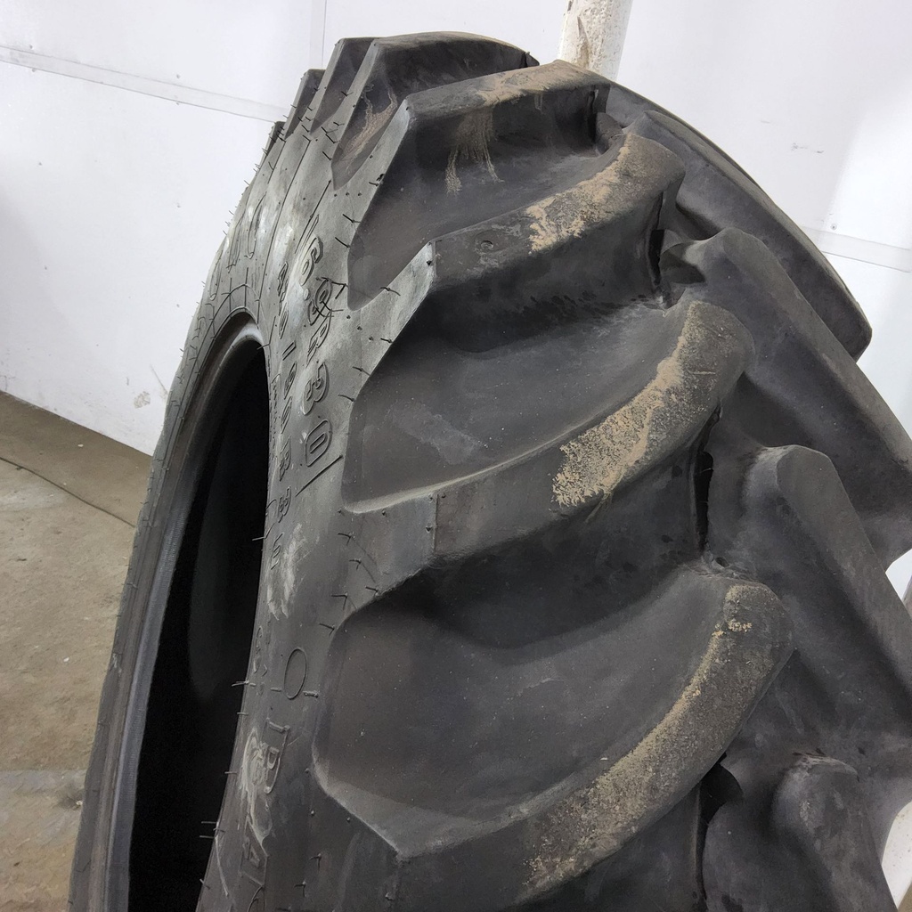 420/90R30 Firestone Radial All Traction FWD R-1 142B 90%
