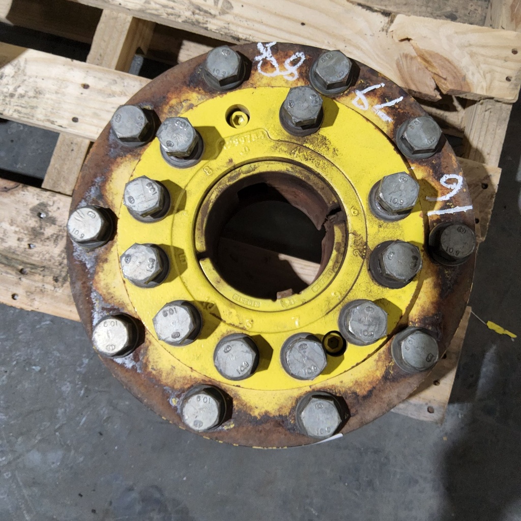 10-Hole Wedg-Lok OE Style, 4.72" (120mm) axle, John Deere Yellow