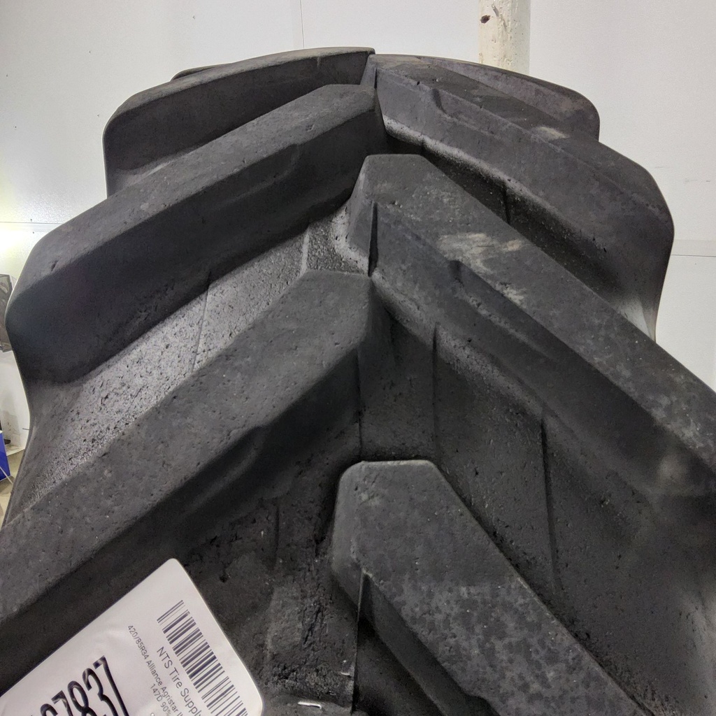 420/85R34 Alliance Agristar II Series 85 R-1W 147D 90%