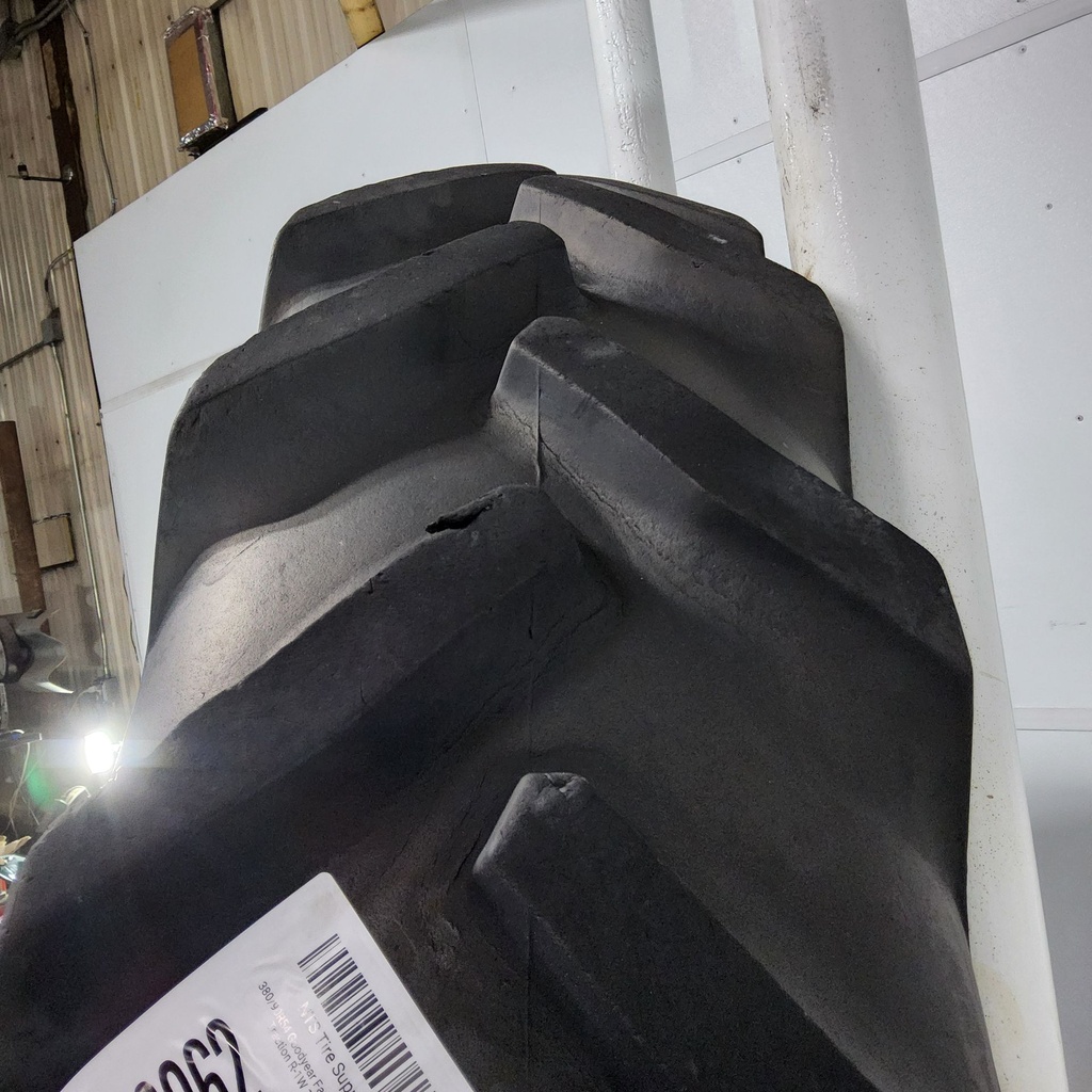 380/90R54 Goodyear Farm DT800 Super Traction R-1W 152A8 70%