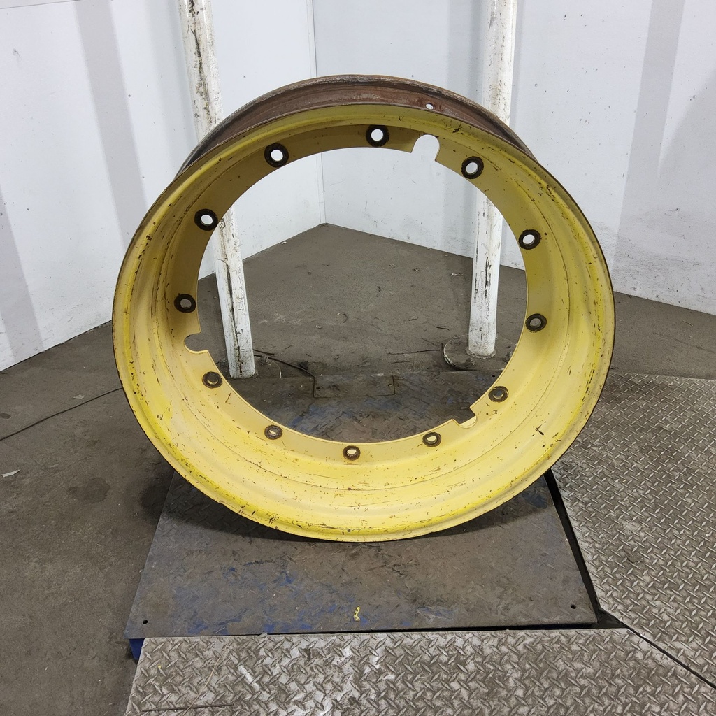 12"W x 38"D, John Deere Yellow 12-Hole Stub Disc , 1.62" Offset