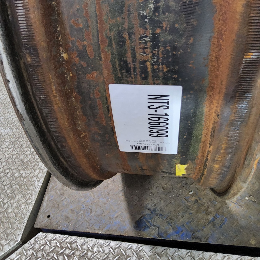 12"W x 38"D, John Deere Yellow 12-Hole Stub Disc , 1.62" Offset