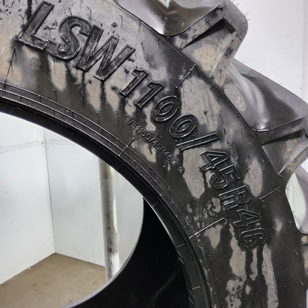 LSW1100/45R46 Goodyear Farm DT930 R-1W 201D 99%