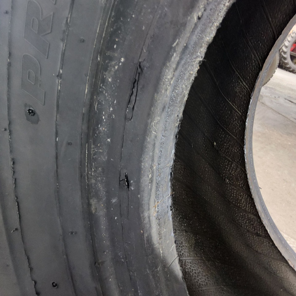 20.5-25 Primex Power Traction Grader-Loader L-2 H (16 Ply), 65%