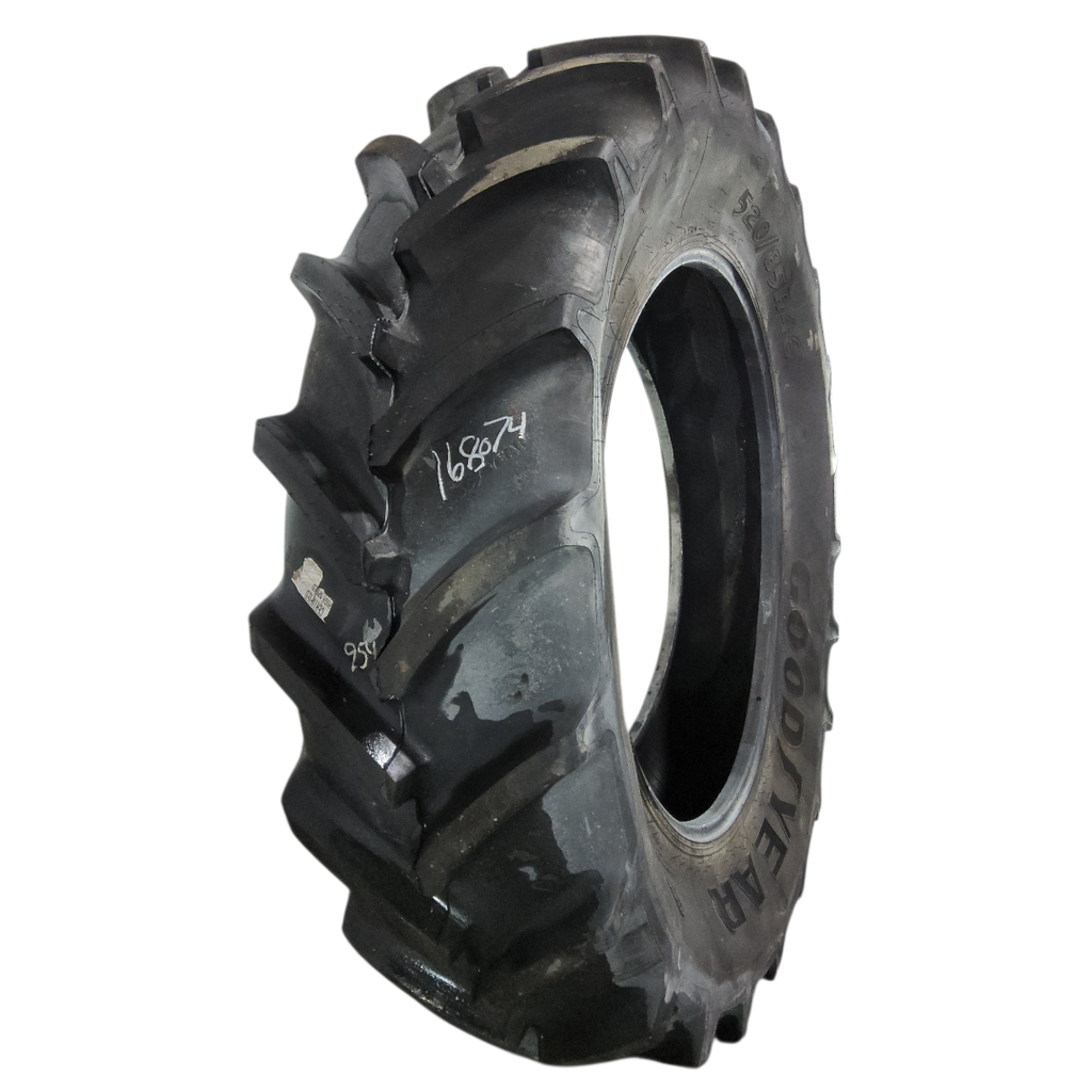 520/85R46 Goodyear Farm Optitrac R-1W 158D 99%
