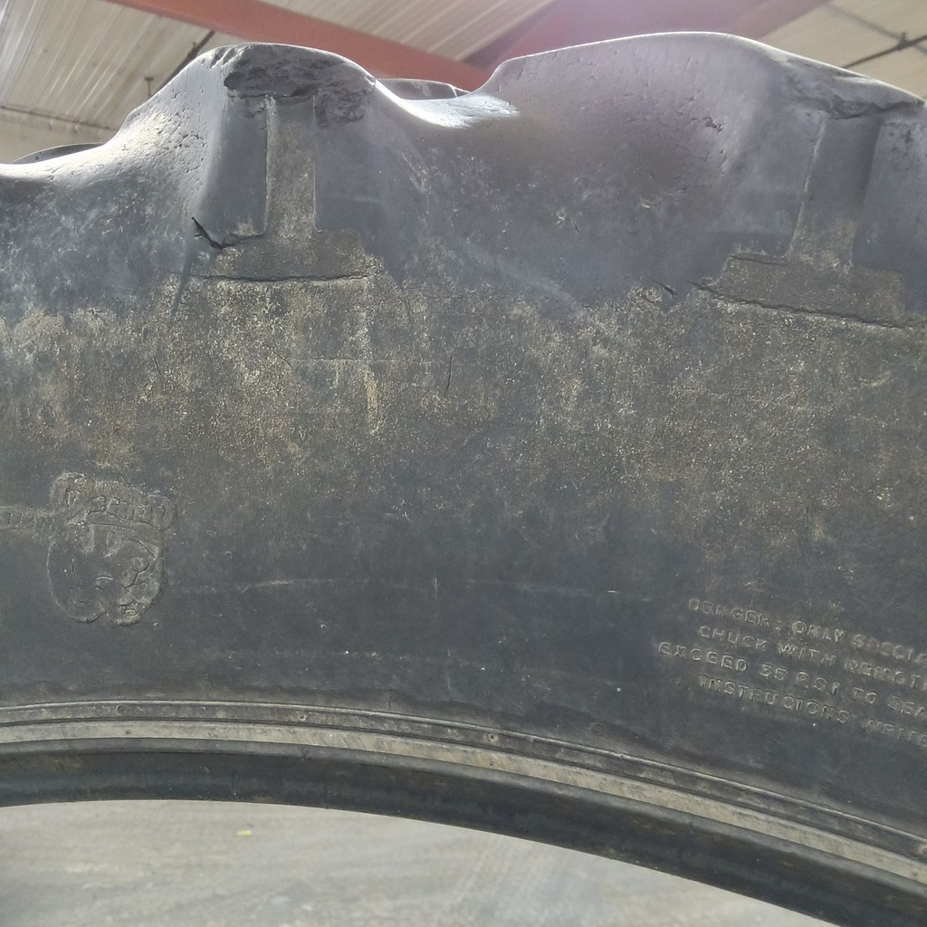 320/90R50 Titan Farm TT49V Radial R-1W 161A8 40%