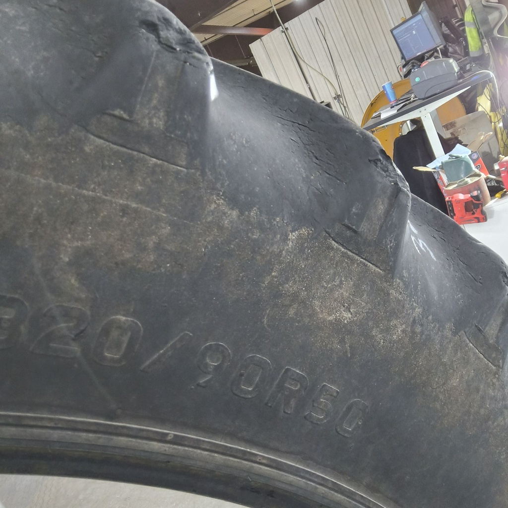 320/90R50 Titan Farm TT49V Radial R-1W 161A8 40%