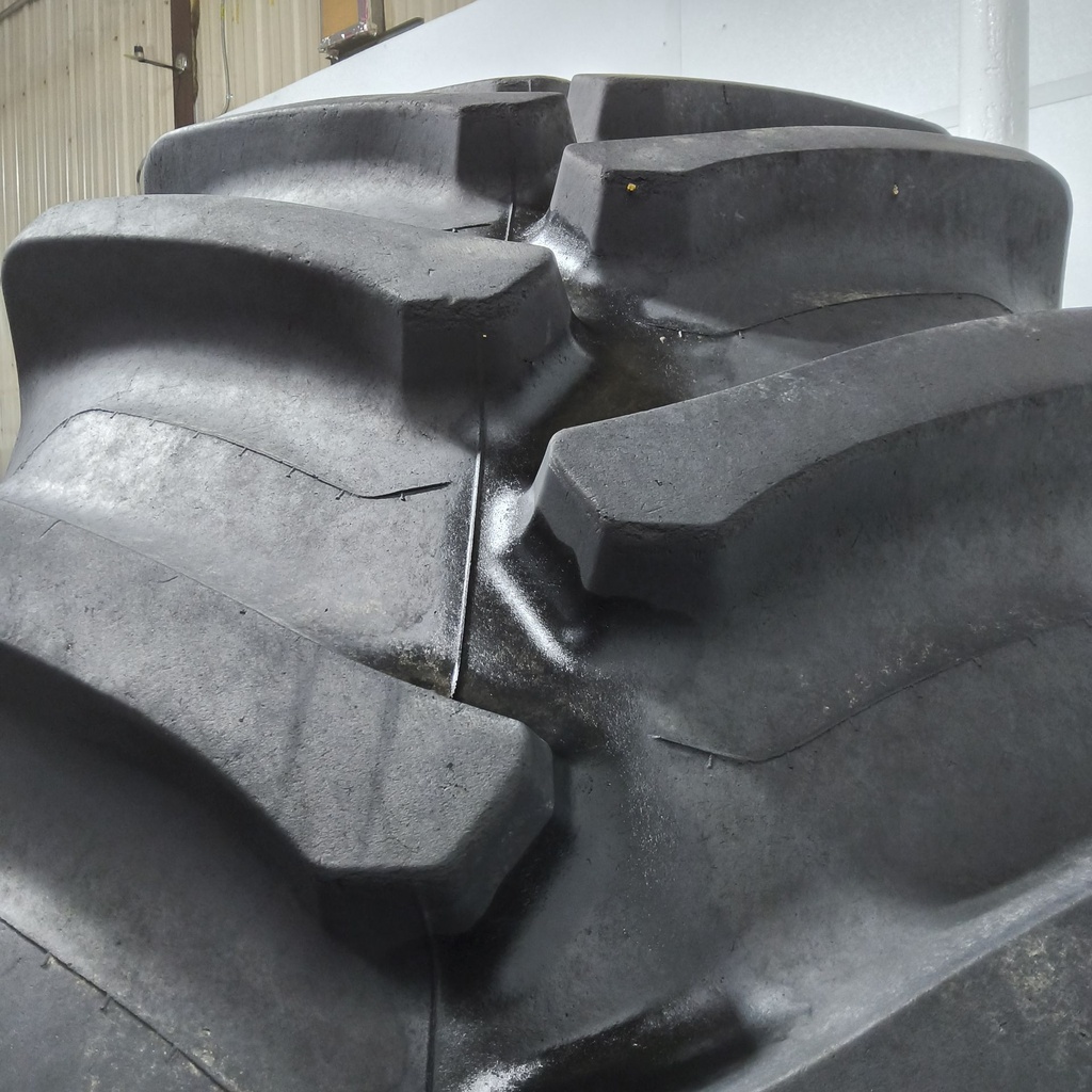 650/85R38 Firestone Radial Deep Tread 23 R-1W 173B 85%