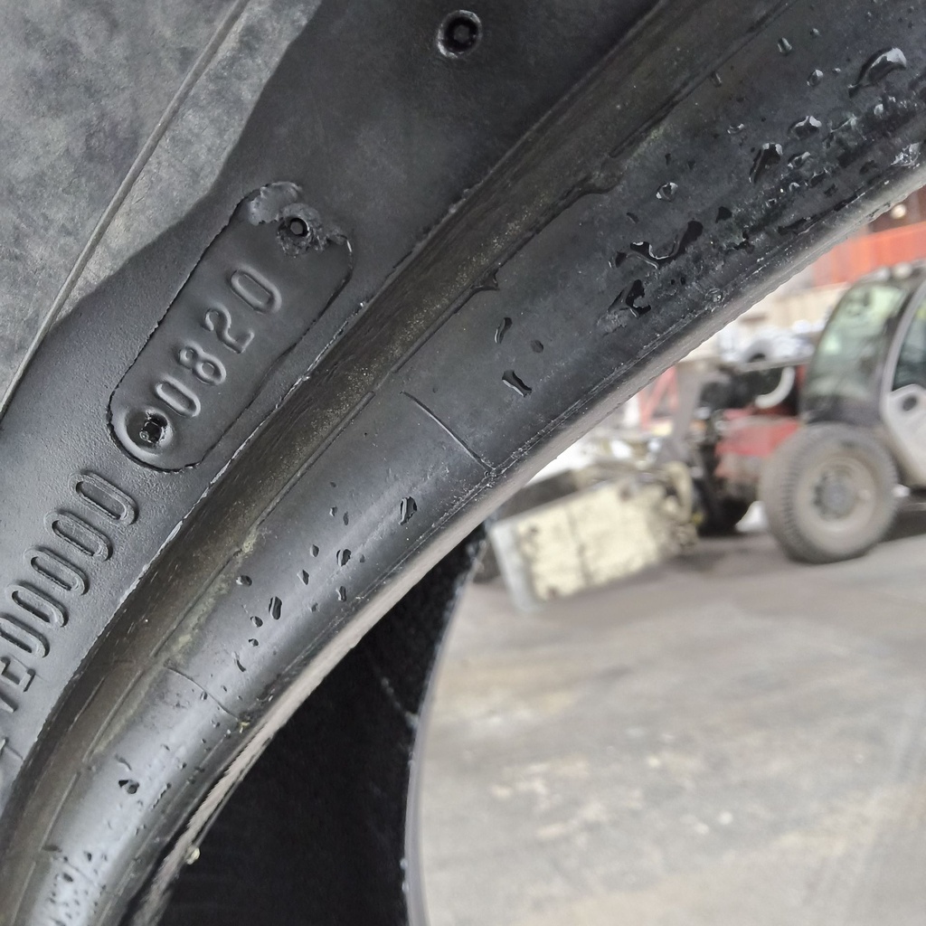 380/90R54 Firestone Radial 9000 R-1W 152A8/152B 80%