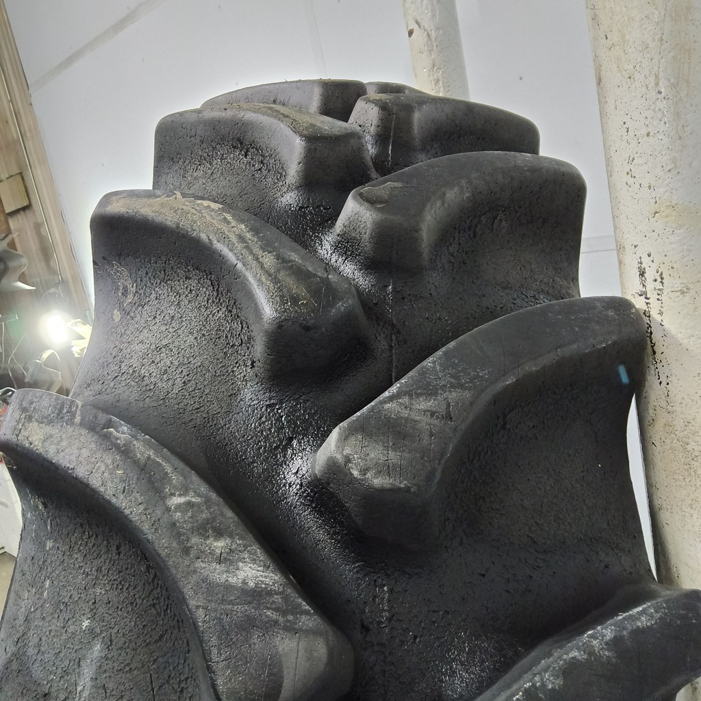 380/80R38 Firestone Radial All Traction DT R-1W 142A8 85%