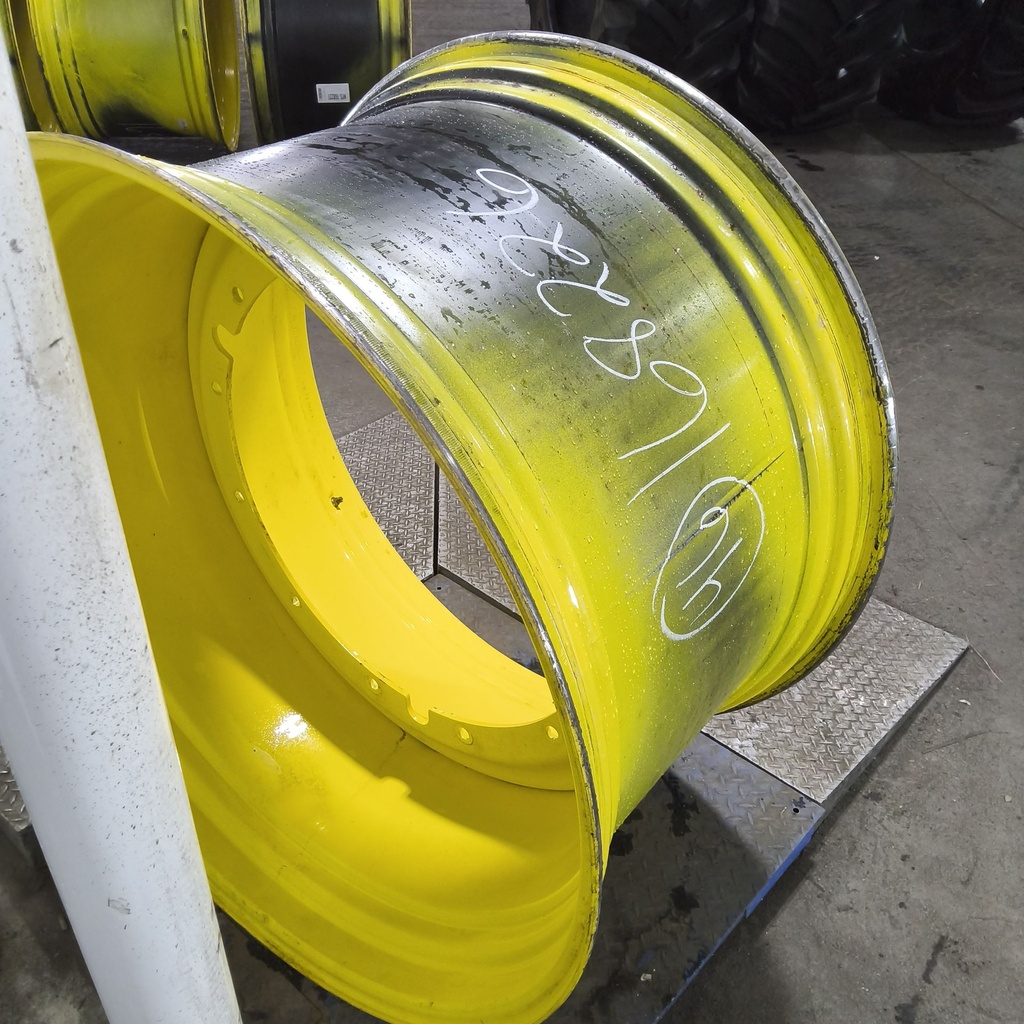 28"W x 46"D, John Deere Yellow 12-Hole Stub Disc , -0.5" Offset