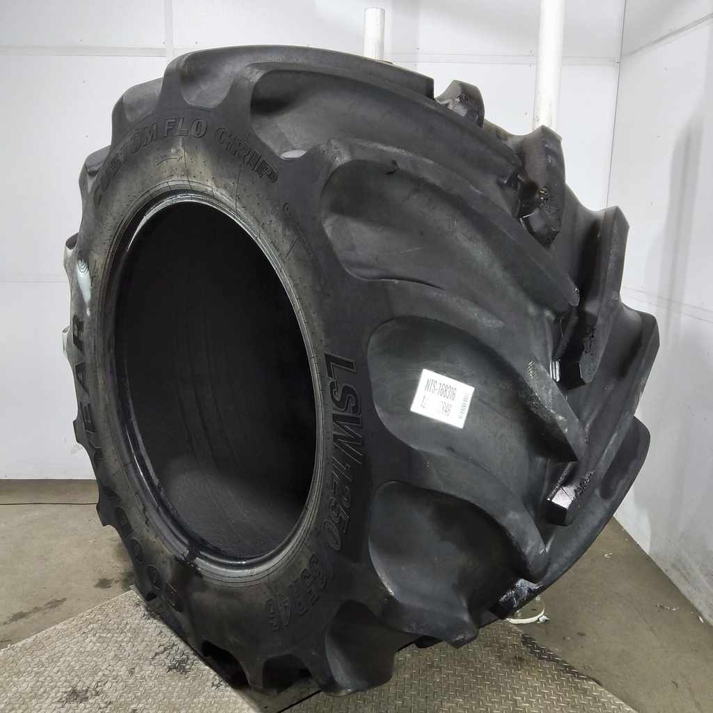 LSW1250/35R46 Goodyear Farm Custom Flo Grip R-2 202B 80%