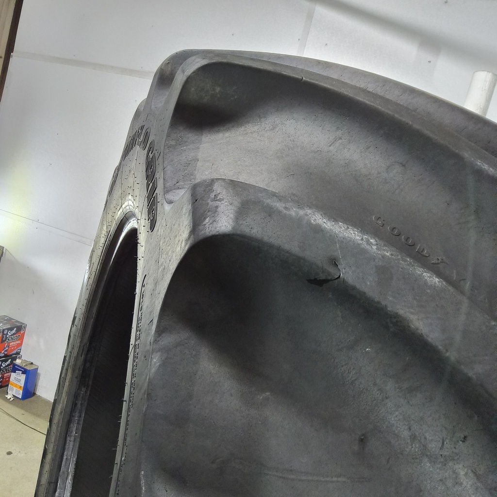 LSW1250/35R46 Goodyear Farm Custom Flo Grip R-2 202B 80%