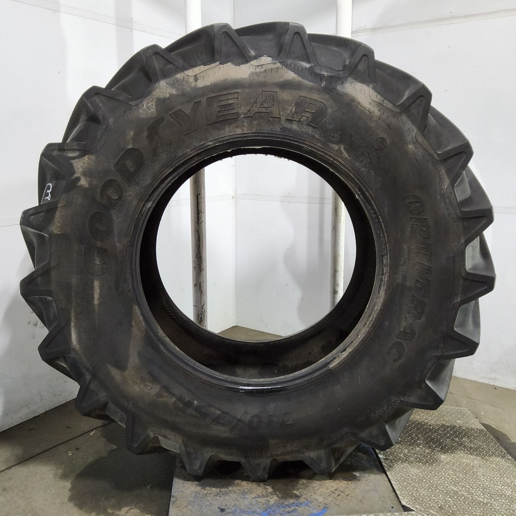 710/75R42 Goodyear Farm Optitrac R-1W 175D 85%