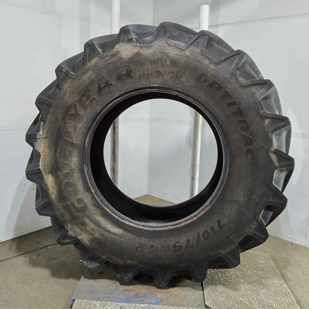 710/75R42 Goodyear Farm Optitrac R-1W 175D 85%