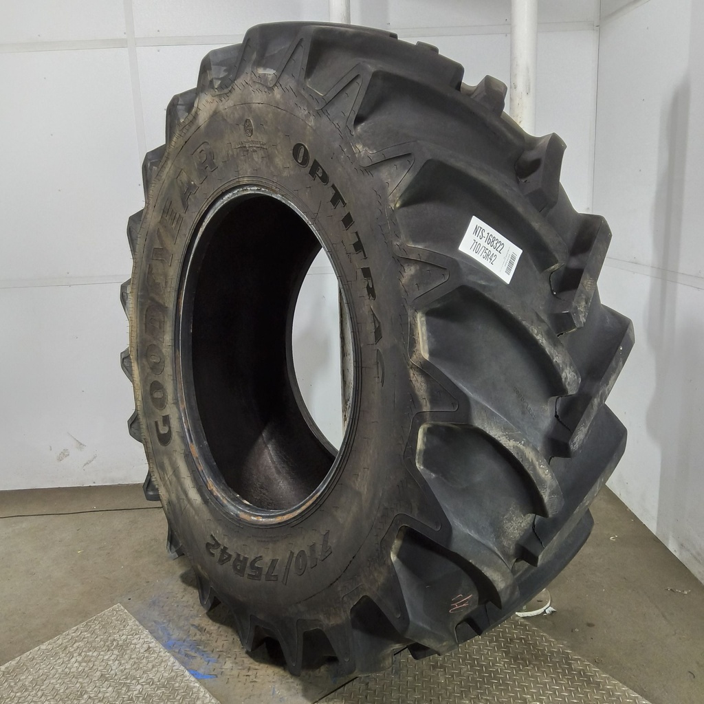 710/75R42 Goodyear Farm Optitrac R-1W 175D 85%