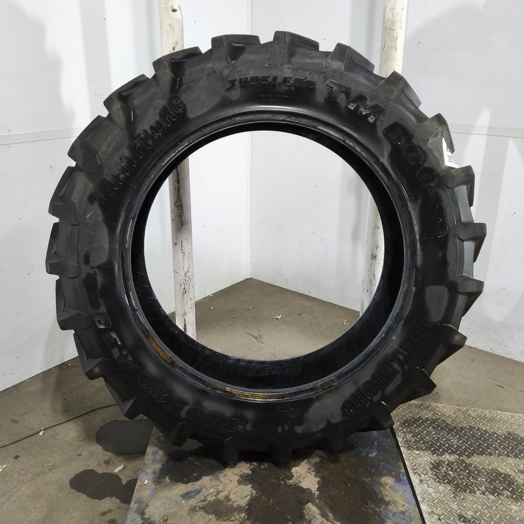 380/80R38 Trelleborg TM600 R-1W 142B/142A8 95%