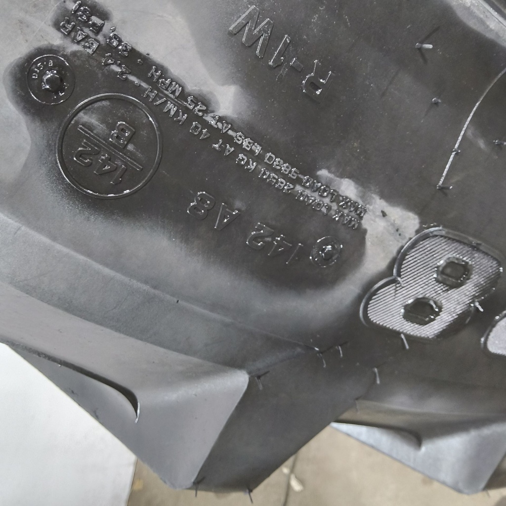 380/80R38 Trelleborg TM600 R-1W 142B/142A8 95%