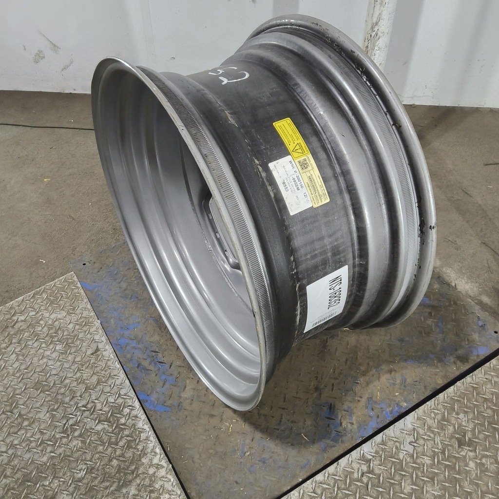 15"W x 30"D, Case IH Silver Mist 12-Hole Waffle Wheel (Groups of 3 bolts)