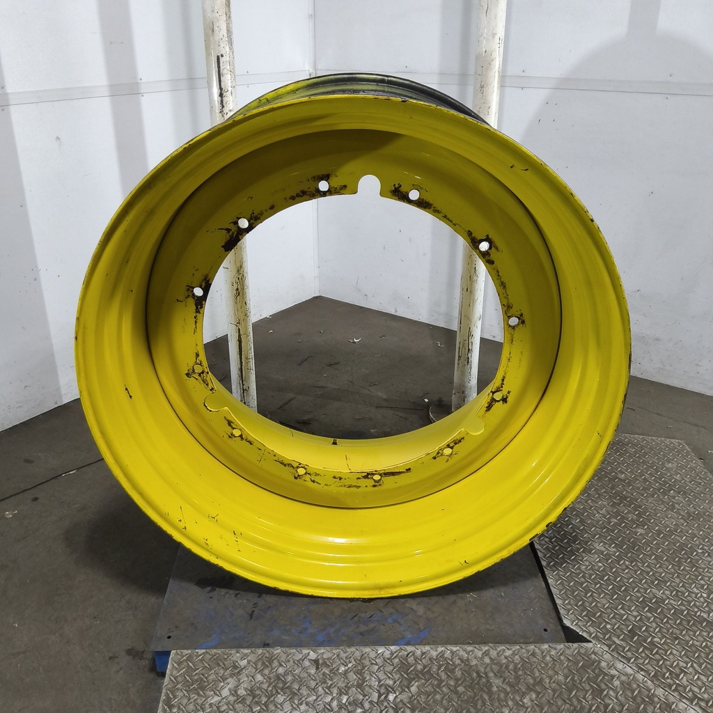 28"W x 46"D, John Deere Yellow 12-Hole Stub Disc Sprayer , -6.25" Offset