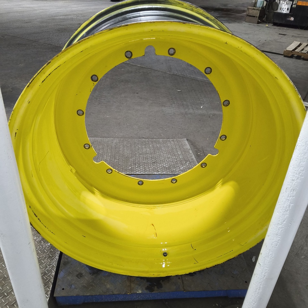 28"W x 46"D, John Deere Yellow 12-Hole Stub Disc Sprayer , -6.25" Offset