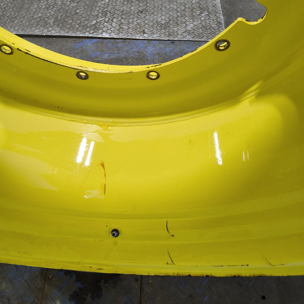 28"W x 46"D, John Deere Yellow 12-Hole Stub Disc Sprayer , -6.25" Offset