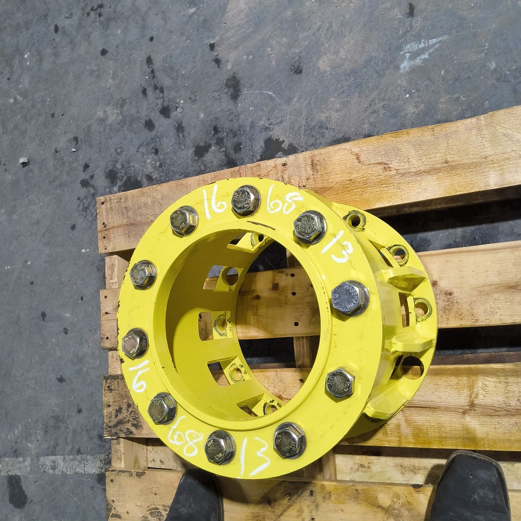 12 to 10-Hole 13.5"L Sprayer Extension, John Deere Yellow