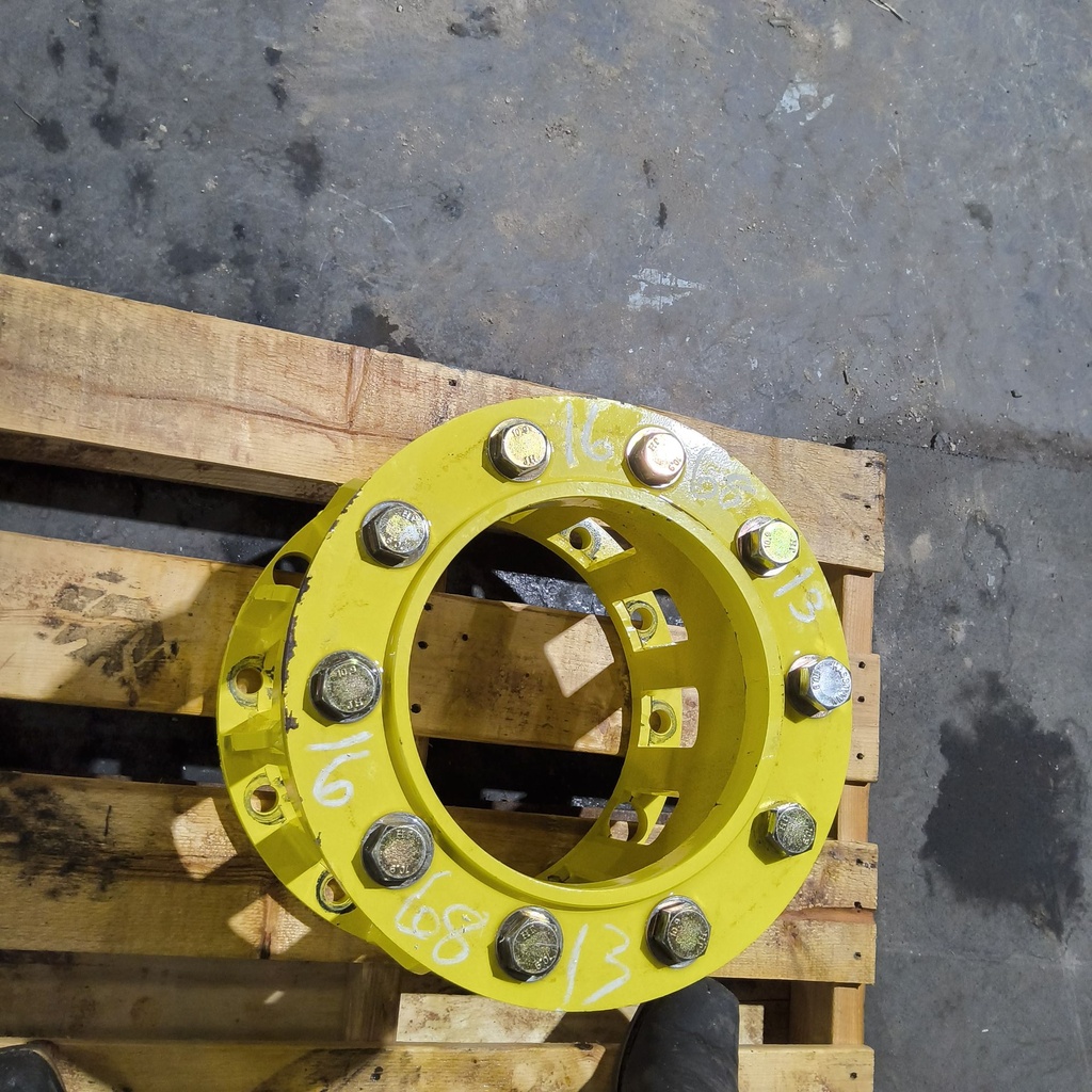 12 to 10-Hole 13.5"L Sprayer Extension, John Deere Yellow