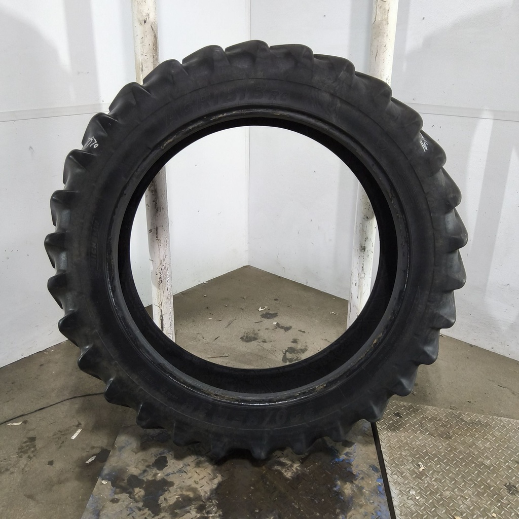 320/85R38 Michelin AgriBib Row Crop R-1W 143A8 55%