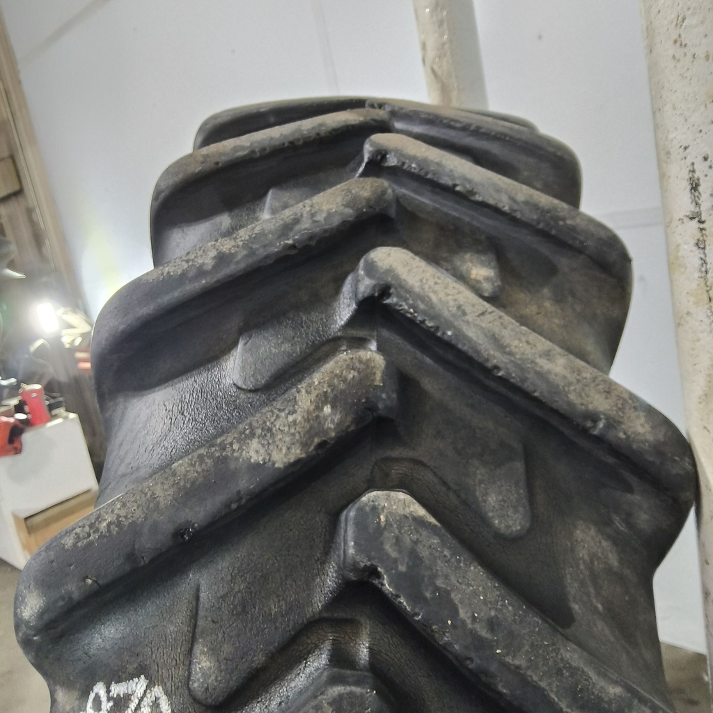 320/85R38 Michelin AgriBib Row Crop R-1W 143A8 55%