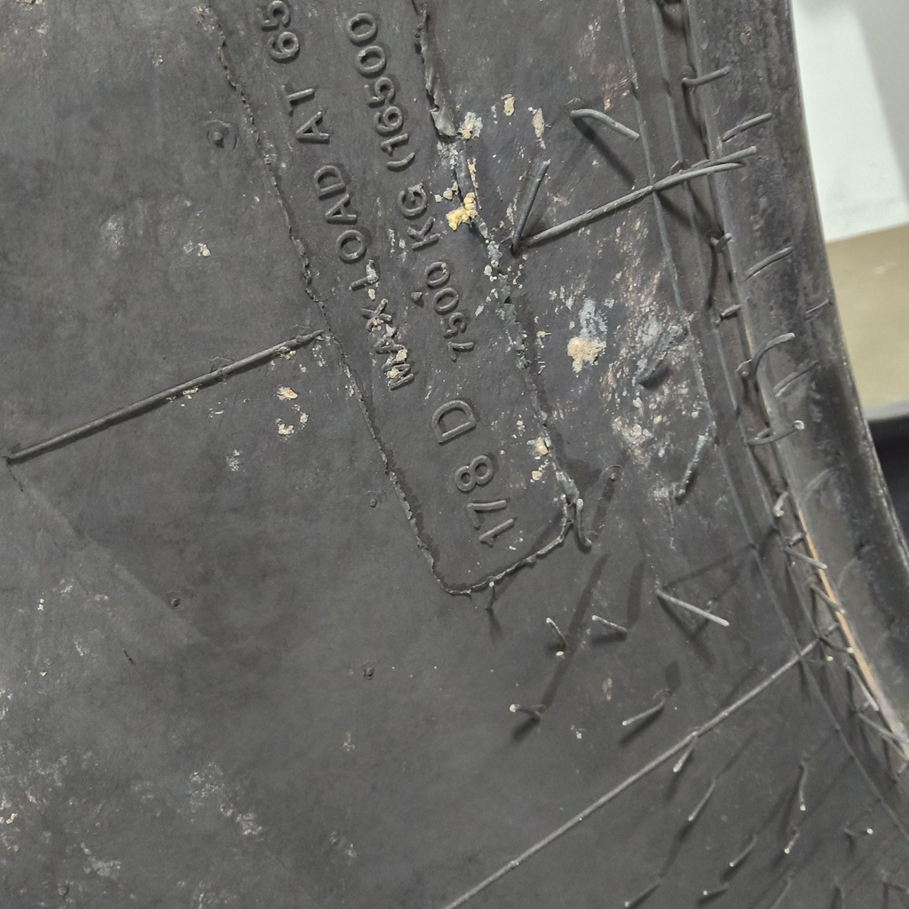 LSW800/55R46 Goodyear Farm Optitrac R-1W 178D 85%