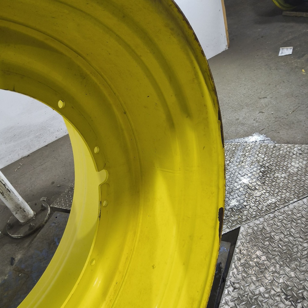 28"W x 46"D, John Deere Yellow 12-Hole Stub Disc