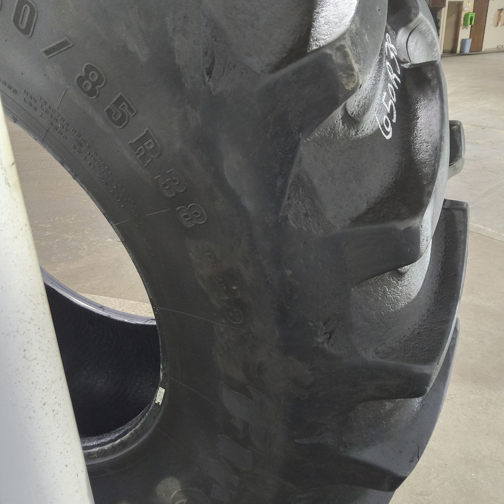 650/85R38 Firestone Radial Deep Tread 23 R-1W 173B 80%