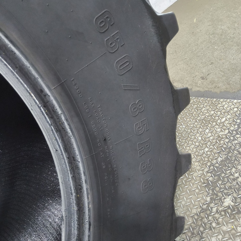 650/85R38 Firestone Radial Deep Tread 23 R-1W 173B 80%