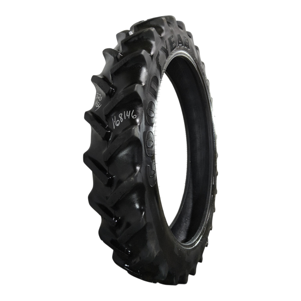 320/90R54 Goodyear Farm DT800 Super Traction R-1W 149A8 65%