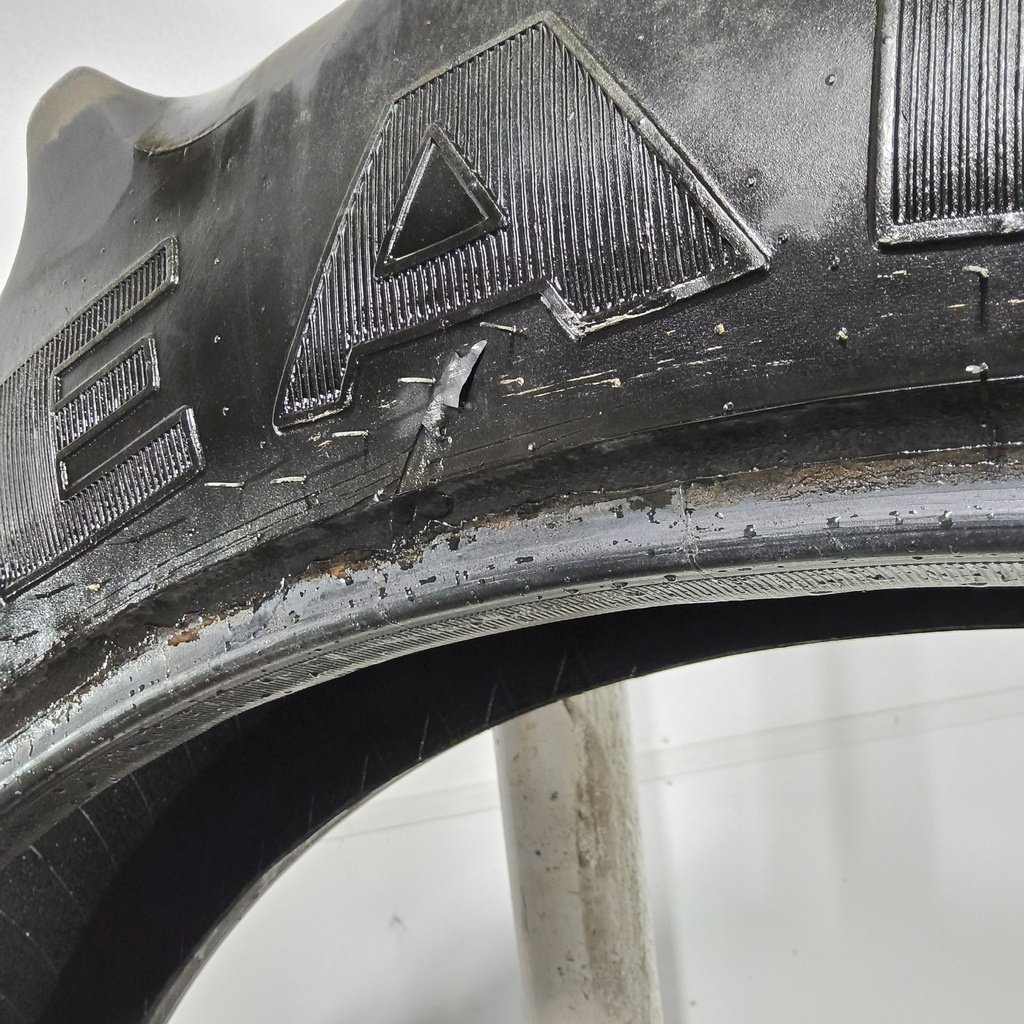 320/90R54 Goodyear Farm DT800 Super Traction R-1W 149A8 65%