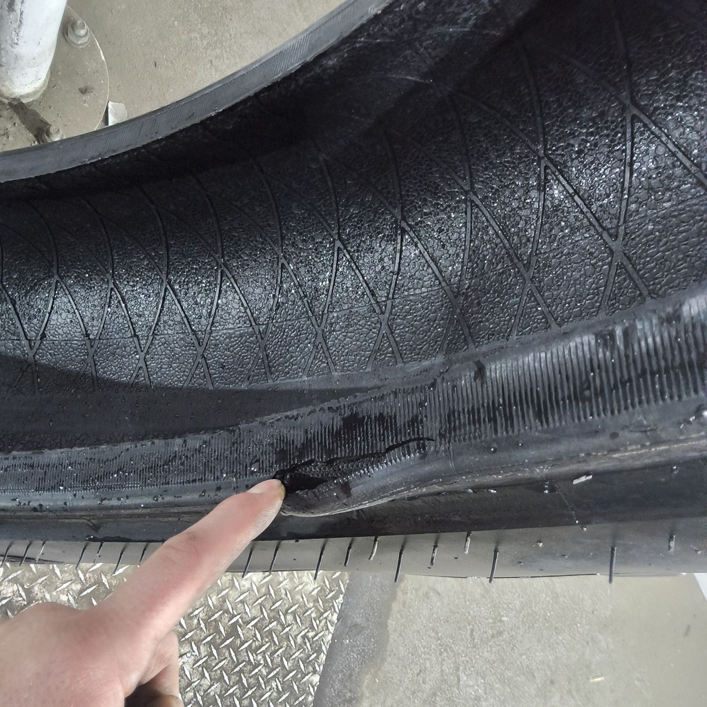 320/90R54 Goodyear Farm DT800 Super Traction R-1W 149A8 70%