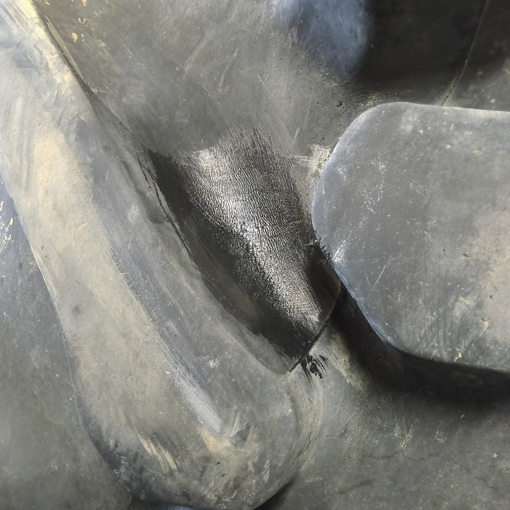 30.5L-32 Galaxy Combine Star R-1 J (18 Ply), 90%