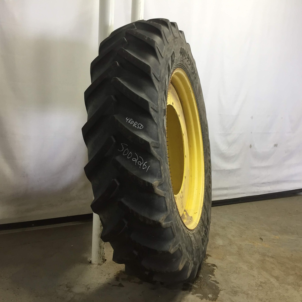480/95R50 Goodyear Farm DT800 Optitrac R-1W on John Deere Yellow 12-Hole Stub Disc 60%